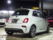 アバルト 595 ツーリズモ 正規ディーラー車 右ハンドル 中古車