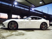 フェラーリ F12ベルリネッタ 中古車