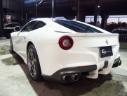 フェラーリ F12ベルリネッタ 中古車