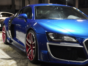 アウディ&nbsp;R8&nbsp;V10 5.2L FSIクワトロ 正規ディーラー車 左ハンドル 社外フルエアロ AVS20inアルミ&nbsp;中古車