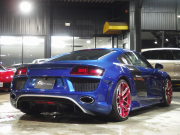 アウディ&nbsp;R8&nbsp;V10 5.2L FSIクワトロ 正規ディーラー車 左ハンドル 社外フルエアロ AVS20inアルミ&nbsp;中古車