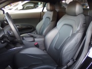 アウディ R8 V10 5.2L FSIクワトロ 正規ディーラー車 左ハンドル 中古車