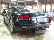 アウディ R8 V10 5.2L FSIクワトロ 正規ディーラー車 左ハンドル 中古車