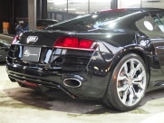 アウディ R8 V10 5.2L FSIクワトロ 正規ディーラー車 左ハンドル 中古車