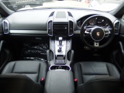 ポルシェ&nbsp;カイエン&nbsp;Sハイブリッド EUR-GT 正規ディーラー車 右ハンドル&nbsp;中古車