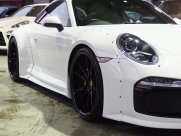 ポルシェ 911(Type991) カレラ EUR-GTRワイドボディ  正規ディーラー車 中古車