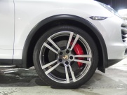ポルシェ カイエン ターボ 左ハンドル 中古車