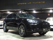 ポルシェ カイエン S 正規ディーラー車 後期モデル ワンオーナー 左ハンドル 中古車