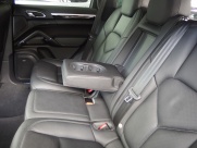 ポルシェ カイエン S 正規ディーラー車 後期モデル ワンオーナー 左ハンドル 中古車