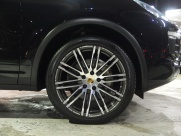 ポルシェ カイエン S 正規ディーラー車 後期モデル ワンオーナー 左ハンドル 中古車