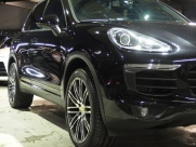 ポルシェ カイエン S 正規ディーラー車 後期モデル ワンオーナー 左ハンドル 中古車