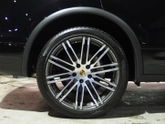 ポルシェ カイエン S 正規ディーラー車 後期モデル ワンオーナー 左ハンドル 中古車