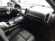 ポルシェ カイエン S 正規ディーラー車 後期モデル ワンオーナー 左ハンドル 中古車