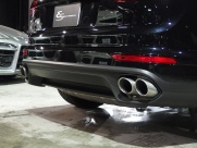 ポルシェ カイエン S 正規ディーラー車 後期モデル ワンオーナー 左ハンドル 中古車