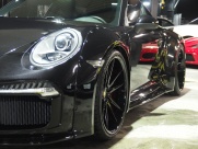 ポルシェ&nbsp;911(Type991)&nbsp;カレラEUR-GTRワイドボディ PDK 正規ディーラー車 左ハンドル&nbsp;中古車