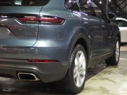 ポルシェ&nbsp;カイエン&nbsp;V6 正規ディーラー車 ワンオーナー 右ハンドル&nbsp;中古車