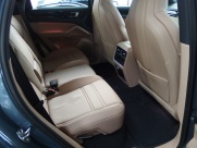 ポルシェ&nbsp;カイエン&nbsp;V6 正規ディーラー車 ワンオーナー 右ハンドル&nbsp;中古車