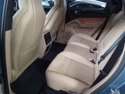 ポルシェ&nbsp;カイエン&nbsp;V6 正規ディーラー車 ワンオーナー 右ハンドル&nbsp;中古車