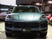 ポルシェ&nbsp;カイエン&nbsp;V6 正規ディーラー車 ワンオーナー 右ハンドル&nbsp;中古車