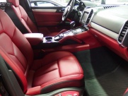 ポルシェ カイエン GTS Tip-s 左ハンドル スポーツエグゾースト 中古車