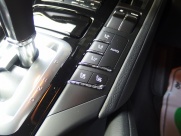 ポルシェ カイエン S V8 正規ディーラー車 EUR-GT 右ハンドル コンフォートシート シートクーラー シートヒーター 中古車