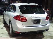 ポルシェ カイエン S V8 正規ディーラー車 右ハンドル サンルーフ オートクルーズコントロール 中古車