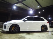 ポルシェ&nbsp;カイエン&nbsp;カイエン 正規ディーラー車 右ハンドル EUR-GTコンプリートカー&nbsp;中古車