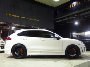 ポルシェ&nbsp;カイエン&nbsp;S EUR-GT 正規ディーラー車 左ハンドル サンルーフ&nbsp;中古車