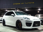 ポルシェ&nbsp;カイエン&nbsp;S EUR-GT 正規ディーラー車 左ハンドル サンルーフ&nbsp;中古車