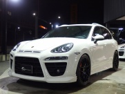 ポルシェ&nbsp;カイエン&nbsp;S EUR-GT 正規ディーラー車 左ハンドル サンルーフ&nbsp;中古車