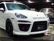 ポルシェ&nbsp;カイエン&nbsp;S EUR-GT 正規ディーラー車 左ハンドル サンルーフ&nbsp;中古車