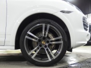 ポルシェ カイエン S V8 正規ディーラー車 右ハンドル 21インチ インテリアPKG 中古車