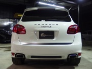 ポルシェ カイエン S V8 正規ディーラー車 右ハンドル 21インチ インテリアPKG 中古車