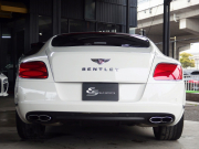 ベントレー&nbsp;コンチネンタル GT&nbsp;V8　2015モデル　正規ディーラー車　右ハンドル　ブラックレザー　ホワイトステッチ&nbsp;中古車