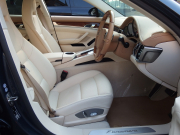 ポルシェ パナメーラ V6  PDK 後期モデル 正規ディーラー車 右ハンドル ツートンカラーインテリア 中古車