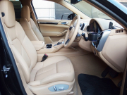 ポルシェ カイエン 正規デーラー車 右ハンドル ワンオーナー ES9-22inアルミ ESスポーツマフラー ESローダウンサス 中古車