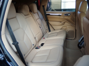 ポルシェ カイエン 正規デーラー車 右ハンドル ワンオーナー ES9-22inアルミ ESスポーツマフラー ESローダウンサス 中古車