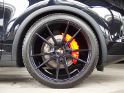 ポルシェ カイエン 正規デーラー車 右ハンドル ワンオーナー ES9-22inアルミ ESスポーツマフラー ESローダウンサス 中古車