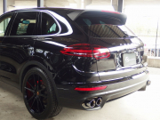 ポルシェ カイエン 正規デーラー車 右ハンドル ワンオーナー ES9-22inアルミ ESスポーツマフラー ESローダウンサス 中古車