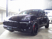 ポルシェ カイエン 正規デーラー車 右ハンドル ワンオーナー ES9-22inアルミ ESスポーツマフラー ESローダウンサス 中古車