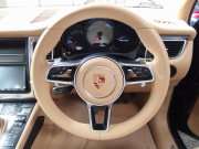 ポルシェ マカン S PDK 正規ディーラー車 右ハンドル コンフォートメモリーPKG BOSE シートヒーター 中古車