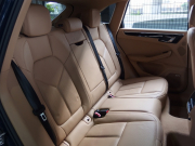 ポルシェ マカン S PDK 正規ディーラー車 右ハンドル コンフォートメモリーPKG BOSE シートヒーター 中古車