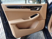 ポルシェ マカン S PDK 正規ディーラー車 右ハンドル コンフォートメモリーPKG BOSE シートヒーター 中古車