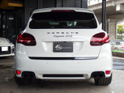 ポルシェ カイエン GTS Tip-s 左ハンドル スポーツエキゾースト 中古車