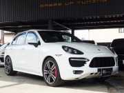 ポルシェ カイエン GTS Tip-s 左ハンドル スポーツエキゾースト 中古車