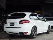 ポルシェ カイエン GTS Tip-s 左ハンドル スポーツエキゾースト 中古車