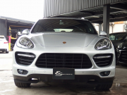 ポルシェ&nbsp;カイエン&nbsp;ターボ 正規ディーラー車 左ハンドル サンルーフ エアサス スポーツシート&nbsp;中古車