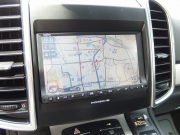 ポルシェ&nbsp;カイエン&nbsp;ターボ 正規ディーラー車 左ハンドル サンルーフ エアサス スポーツシート&nbsp;中古車