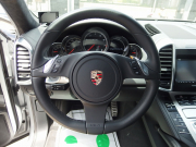ポルシェ&nbsp;カイエン&nbsp;ターボ 正規ディーラー車 左ハンドル サンルーフ エアサス スポーツシート&nbsp;中古車