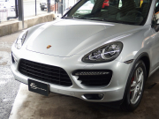 ポルシェ&nbsp;カイエン&nbsp;ターボ 正規ディーラー車 左ハンドル サンルーフ エアサス スポーツシート&nbsp;中古車